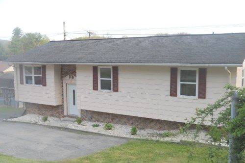 104 Cardinal Street, Richlands, VA 24641