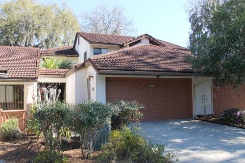 1002 Clusterwood Drive, Yalaha, FL 34797