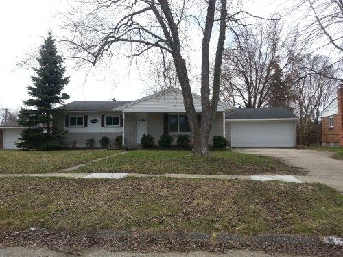 5751 Lochleven Drive, Waterford, MI 48327