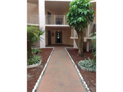 4364 NW 9TH AV # 15-3A, Pompano Beach, FL 33064