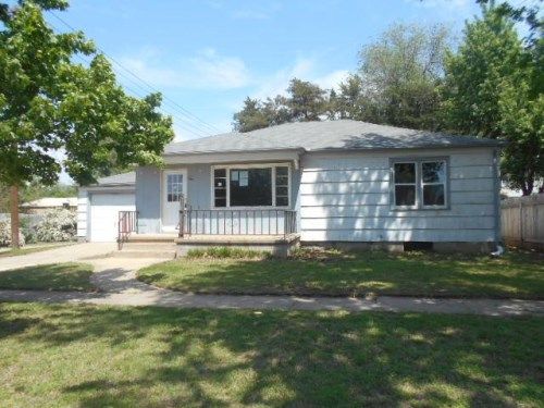 500 W 12th Ave, Hutchinson, KS 67501