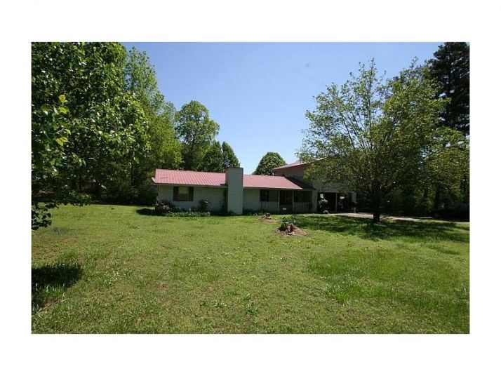 2430 Holtzclaw Road, Cumming, GA 30041