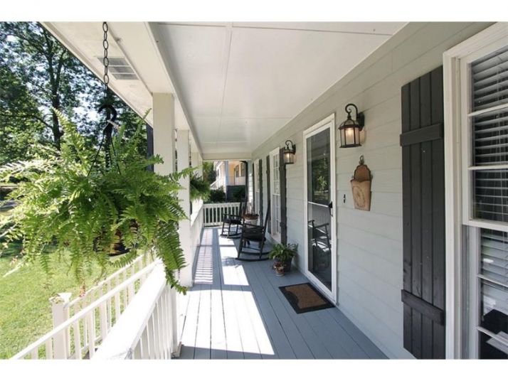 72 Farmington Drive, Woodstock, GA 30188