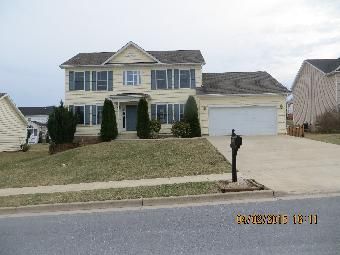 117 Botecelli Ct, Martinsburg, WV 25403