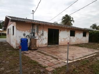 730 NE 43rd St, Pompano Beach, FL 33064