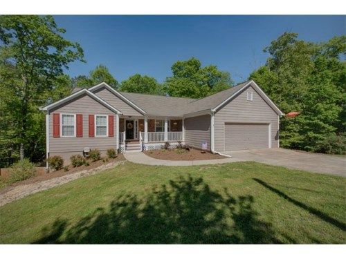 212 Oak Hollow Court, White, GA 30184