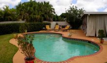9740 KENDALE BL Miami, FL 33176