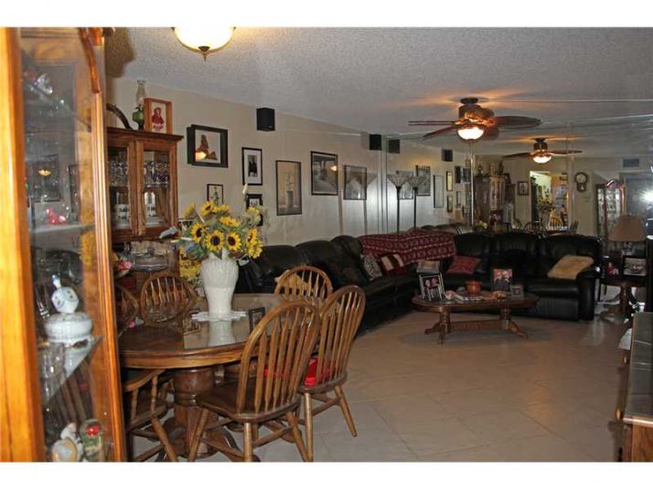 1100 SW 130 AV # 312H, Hollywood, FL 33027