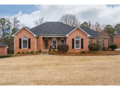 384 Greystone Ln, Douglasville, GA 30134