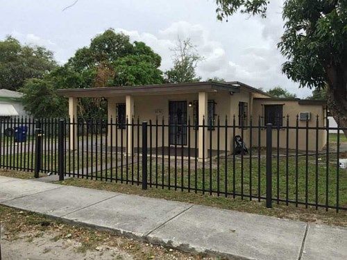 2170 NW 93 ST, Miami, FL 33147