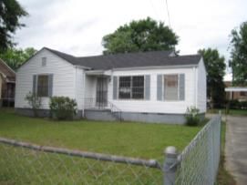925 Sylvian Dr, Macon, GA 31206