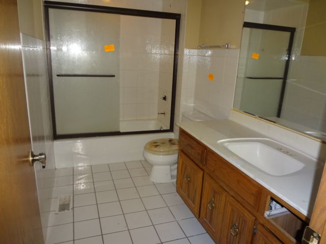 3500 S. Harvey Ave, Berwyn, IL 60402