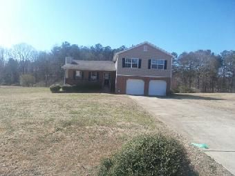 4755 King Saul Dr, Ellenwood, GA 30294