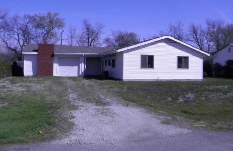 317 W Cherokee St, Jones, OK 73049