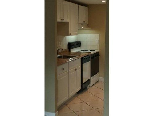7305 NW 5TH CT # 105, Pompano Beach, FL 33063