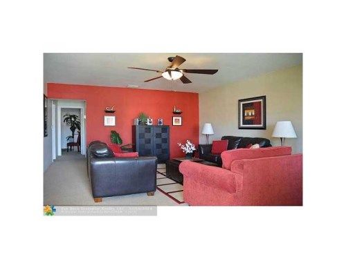 1800 N 16 AV # 16, Hollywood, FL 33020