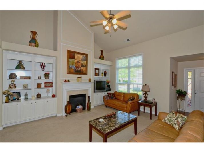 2593 Centennial Commons Bluff, Acworth, GA 30102