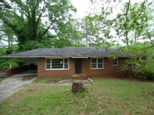 417 Shamrock Ave, Weaver, AL 36277
