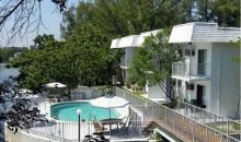 1860 VENICE PARK DR # 108 Miami, FL 33181