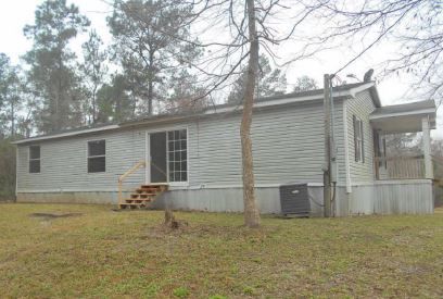 300 Dorris Rd, Moscow, TX 75960