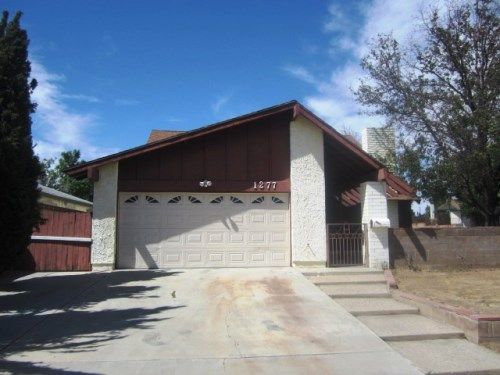 1277 Donatello St., Lancaster, CA 93535