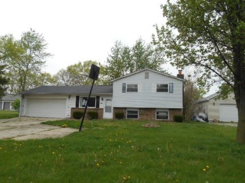 1106 London Rd, West Jefferson, OH 43162