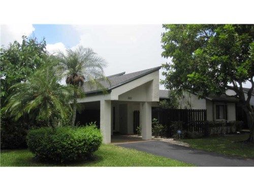 282 FAIRWAY CR # 77, Fort Lauderdale, FL 33326