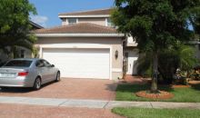 5227 SW 183 AV Hollywood, FL 33029