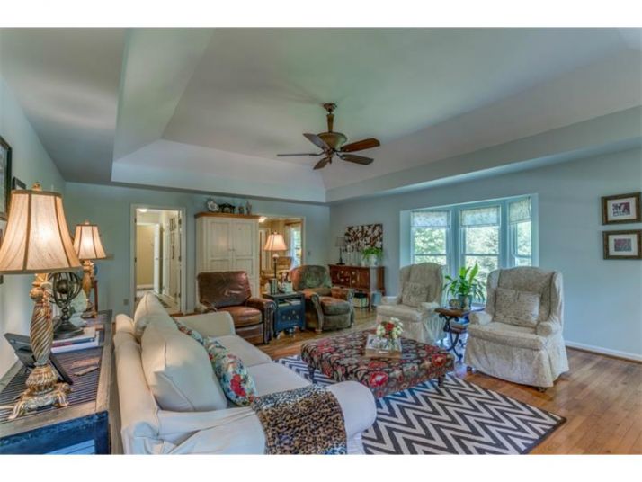 205 Sharptop Ridge Road, Jasper, GA 30143