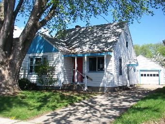 1103 E Hazard Ave, Peoria Heights, IL 61616