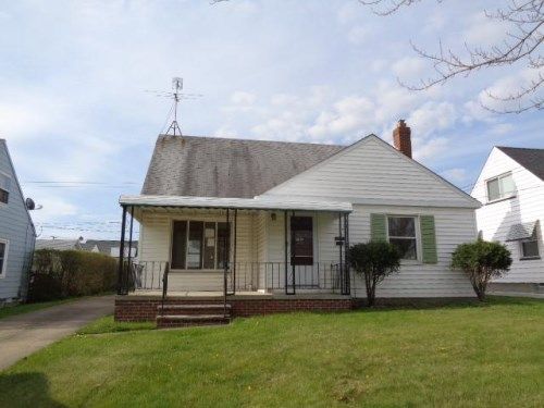 2725 Silverdale Ave, Cleveland, OH 44109