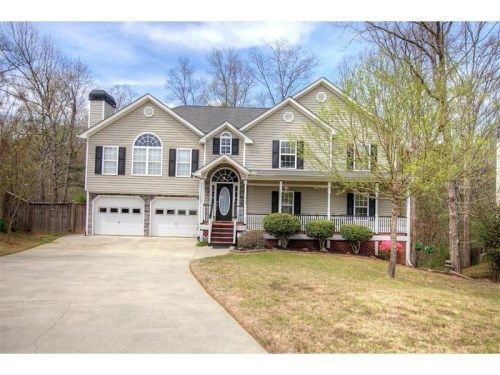 453 Hearthstone Way, Woodstock, GA 30189