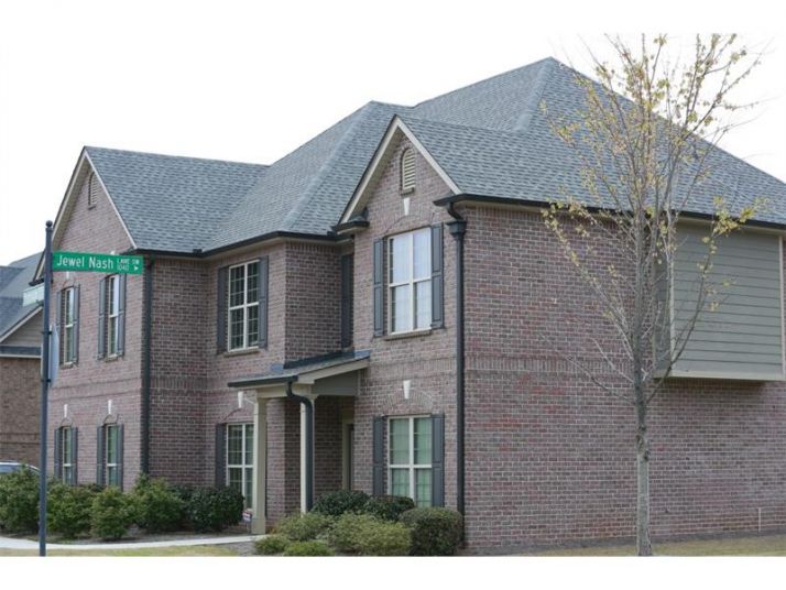 3352 Preservation Circle, Lilburn, GA 30047