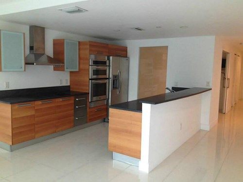 2950 188 ST # 248, Miami, FL 33180