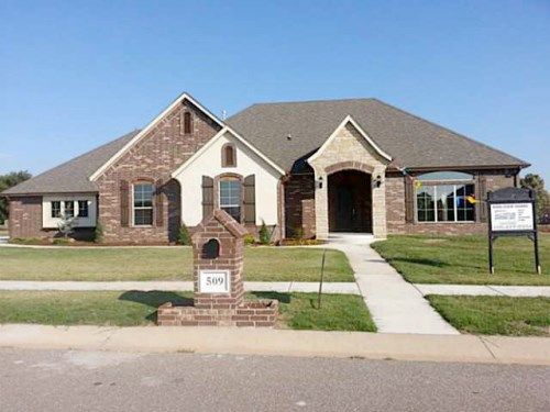 509 Cantebury Drive, Tuttle, OK 73089