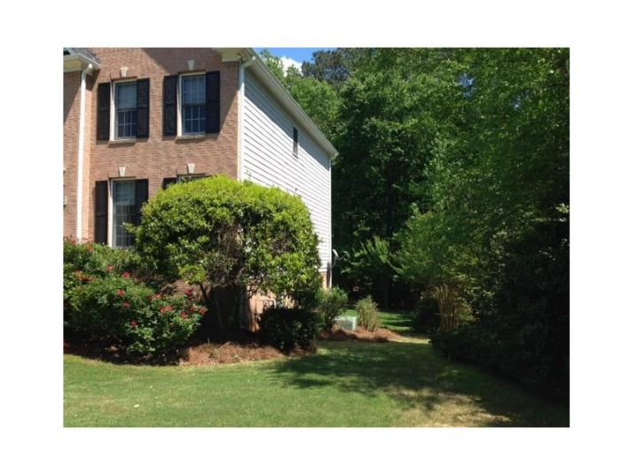 1538 Amberwood Creek Drive, Kennesaw, GA 30152