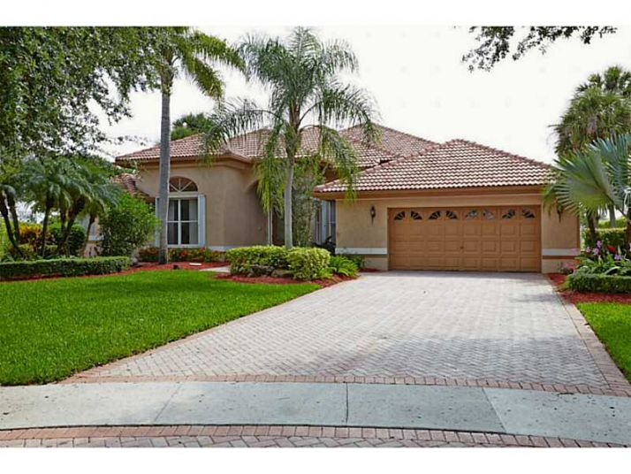 1131 SW 156 AV, Hollywood, FL 33027