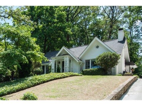 2044 Cottage Lane Nw, Atlanta, GA 30318