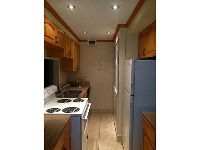 4467 TREEHOUSE LN # 13C, Fort Lauderdale, FL 33319