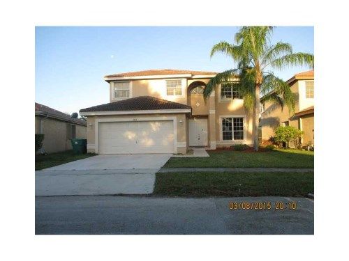 2844 SW 183 AV, Hollywood, FL 33029