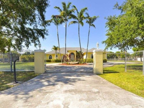 15921 SW 254 ST, Homestead, FL 33031