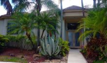 2757 Meadowood Dr Fort Lauderdale, FL 33332