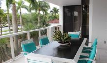 3598 YACHT CLUB DR # 202 Miami, FL 33180