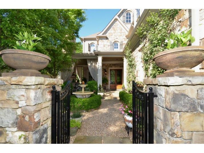 1780 High Trail, Atlanta, GA 30339