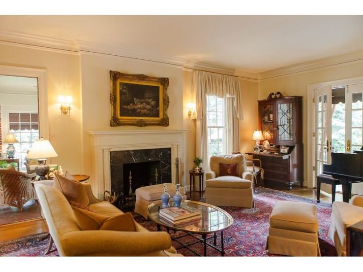 1076 Stovall Boulevard Ne, Atlanta, GA 30319