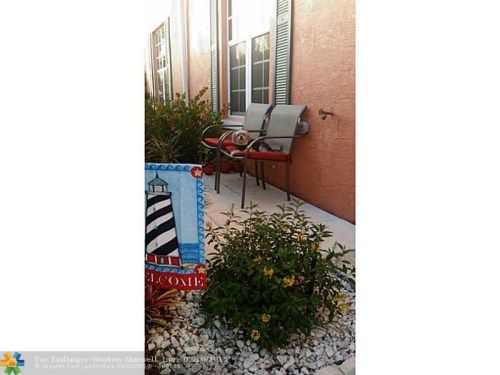 274 SW 7th Ct # 274, Pompano Beach, FL 33060