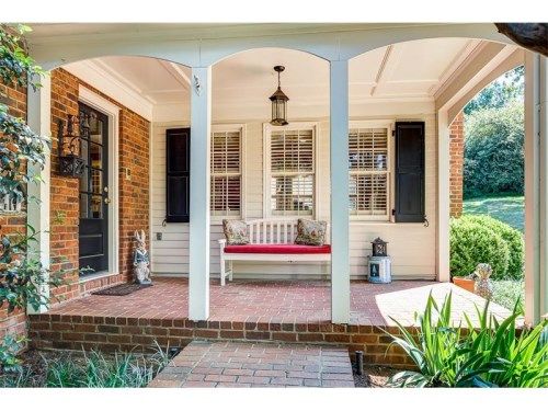 450 Tavern Circle, Atlanta, GA 30350