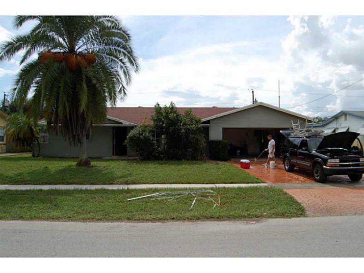 4544 NW 3 CT, Fort Lauderdale, FL 33317