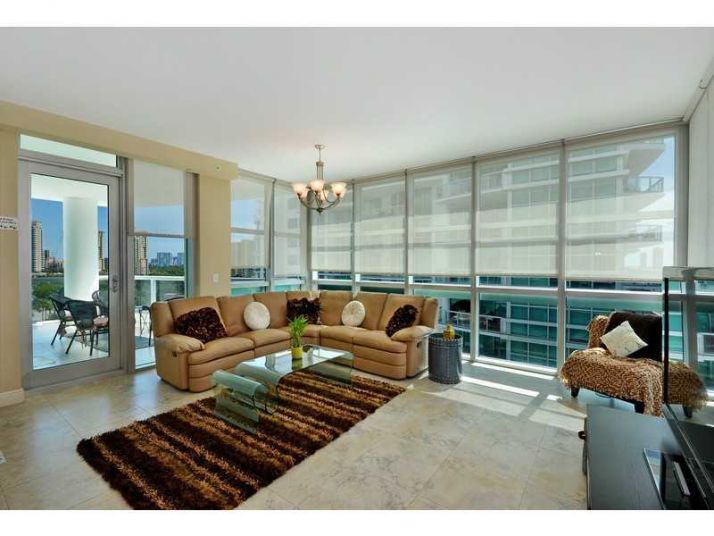 3131 NE 188 ST # 1-907, Miami, FL 33180