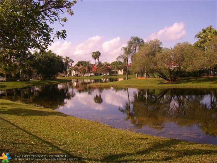 527 WATER PT, Fort Lauderdale, FL 33326